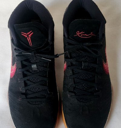 Nike Kobe Men Sz 12 922484-006 Black Gum Sole Rare