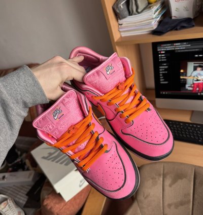 The Powerpuff Girls Nike Dunk Low Sb Blossom