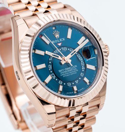 Rolex New 2025 336935 Blue Saros 18kt Rose Gold Jubilee Bracelet