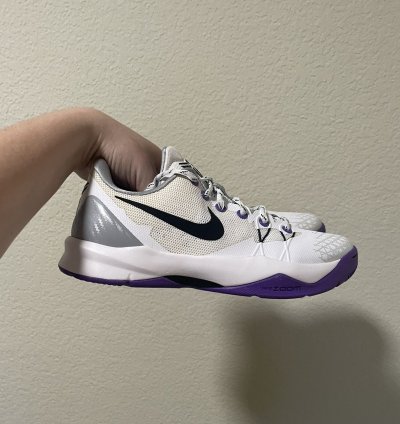 Nike Kobe White And Purple