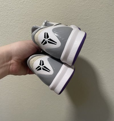 Nike Kobe White And Purple