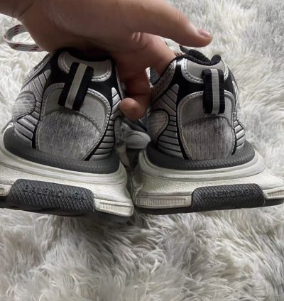Balenciaga 3xl Offwhite Size 11