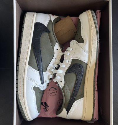 Travis Scott Air Jordan 1 Low Og Medium Olive
