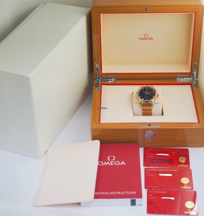 Omega De Ville Hour Vision Co-axial Master Chronometer 433 50 41 22 03 001