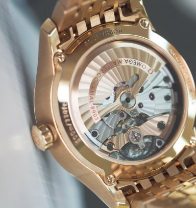 Omega De Ville Hour Vision Co-axial Master Chronometer 433 50 41 22 03 001