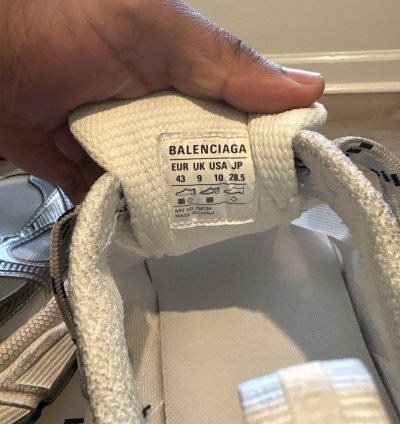 Balenciaga 3xl Worn-out- White Silver