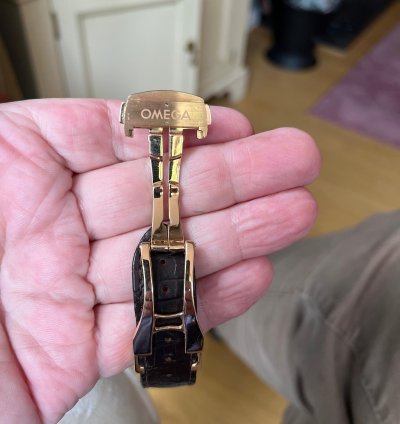 Omega De Ville Hour Vision Complete