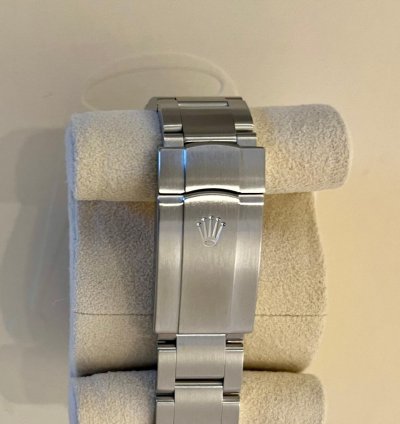 Rolex Oyster Perpetual 41 New Unworn And Full Set