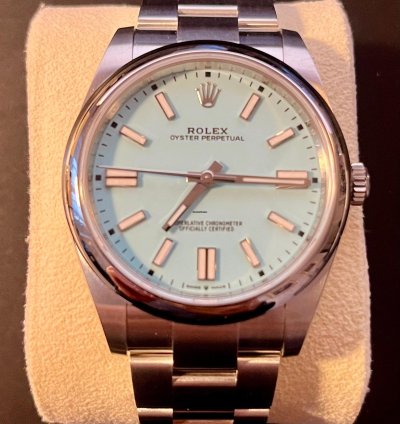 Rolex Oyster Perpetual 41 New Unworn And Full Set