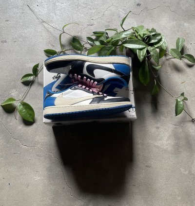 Travis Scott Fragment Jordan 1 Lows