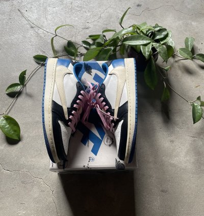 Travis Scott Fragment Jordan 1 Lows