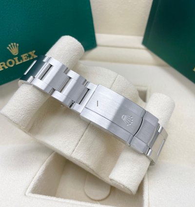 Rolex Oyster Perpetual 41 Unworn Oyster Perpetual 41mm 124300 Turquoise Index Dial Oyster Bracelet