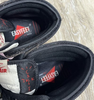 Travis Scott Jordan 1 High Og