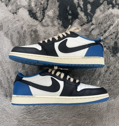 Travis Scott Jordan 1 Low