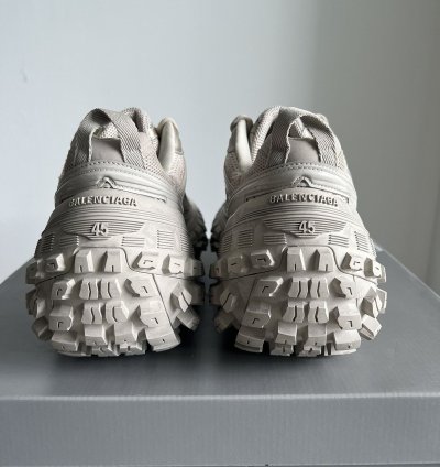 Balenciaga Defender Bouncer Sneaker