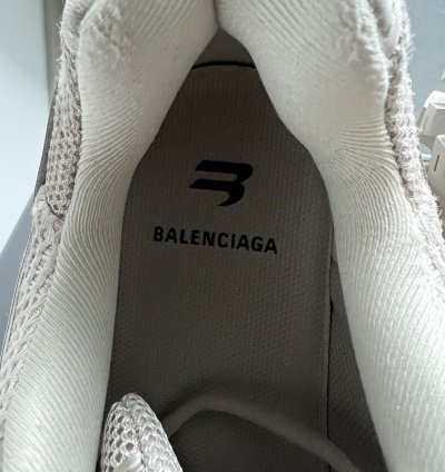Balenciaga Defender Bouncer Sneaker