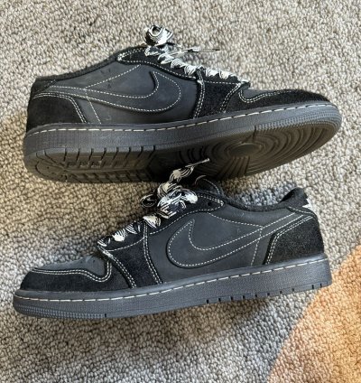 Travis Scott Jordan 1 Low Black Phantom