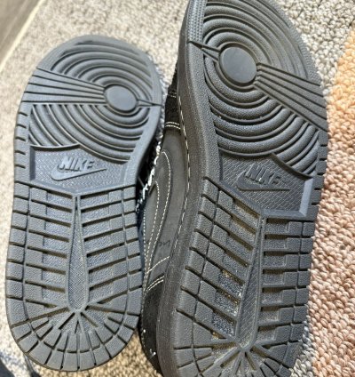 Travis Scott Jordan 1 Low Black Phantom