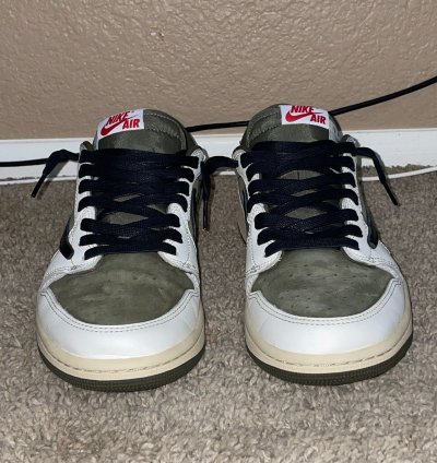 Travis Scott Jordan 1 Low Medium Olive