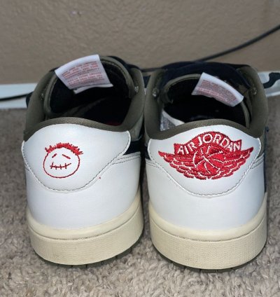 Travis Scott Jordan 1 Low Medium Olive