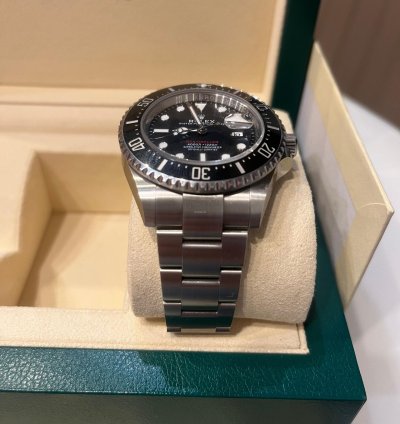 Rolex Sea-dweller 2023 Full Box Worn Twice