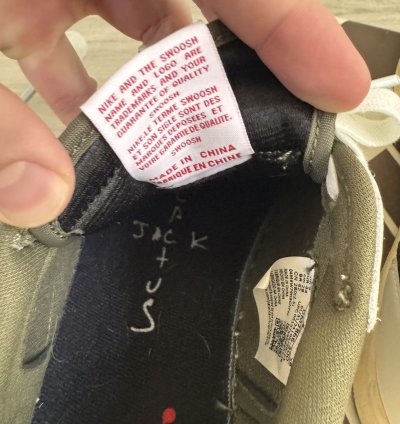 Travis Scott Jordan 1 Medium Olive