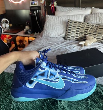 Nike Zoom Kobe 5 Protro -ray Size 12
