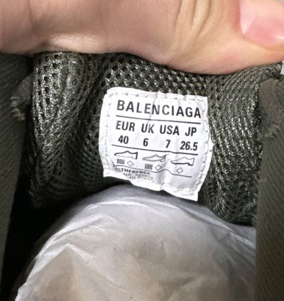 Balenciaga Green Defender Bounce Sneaker