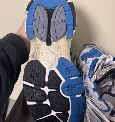 Balenciaga Low Top Runner Blue