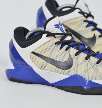 Nike Zoom Kobe 7 System Supreme Concord 2011