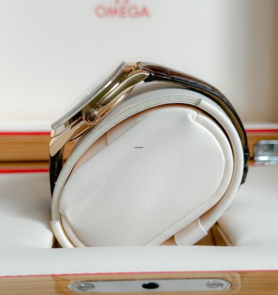 Omega De Ville Tr Sor Or Sedna