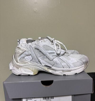 Balenciaga Low Top Runners White