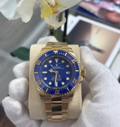 Rolex Sea-dweller Deepsea 44 Yellow Gold Oyster Unworn Box And Papers 2024