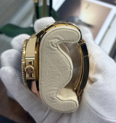 Rolex Sea-dweller Deepsea 44 Yellow Gold Oyster Unworn Box And Papers 2024