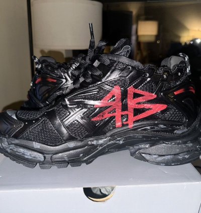 Balenciaga Men Runner Graffiti Sneaker In Black