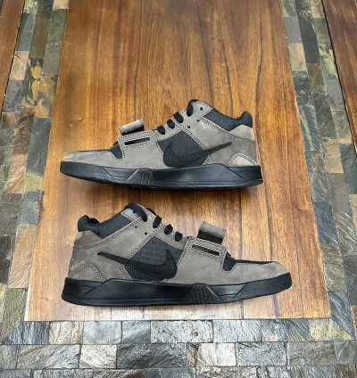 Travis Scott Jordan Jumpman Jack Tr Dark Mocha Size 10