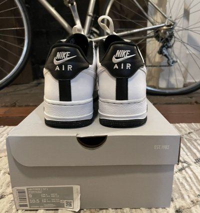 Air Force 1 07 Lv8 White Black