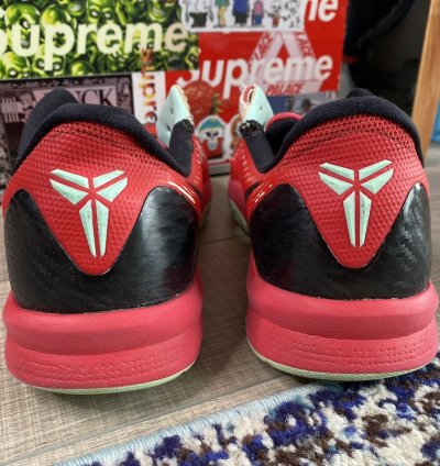 Nike Zoom Kobe Venomenon 4 University Red