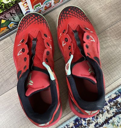 Nike Zoom Kobe Venomenon 4 University Red
