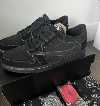 Travis Scott Jordan Phantom Black Low worn Once
