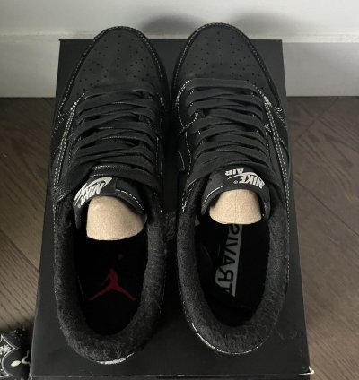 Travis Scott Jordan Phantom Black Low worn Once