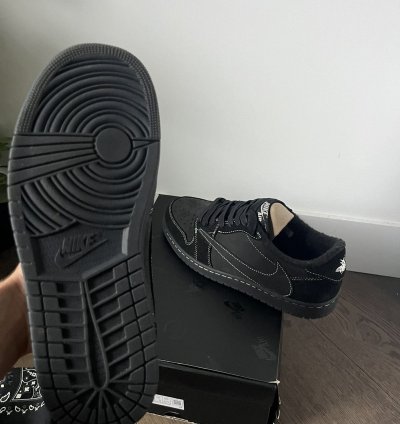 Travis Scott Jordan Phantom Black Low worn Once