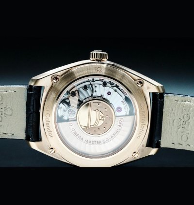 Omega Globemaster 130 53 41 22 03 001 Constellation Globemaster Annual Calendar