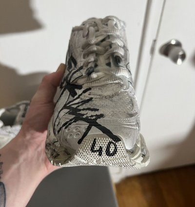 Balenciaga Off-white Runner Graffiti Sneaker