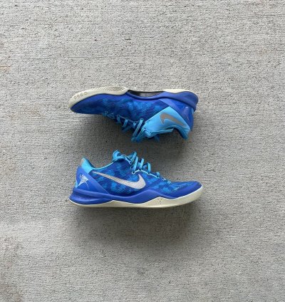 Rare Kobe 8 Blue Glow