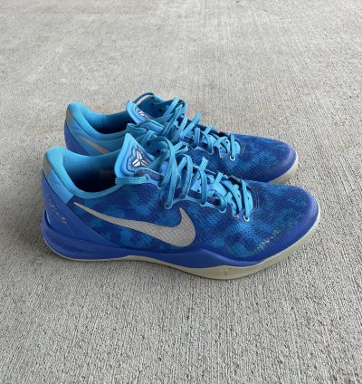 Rare Kobe 8 Blue Glow