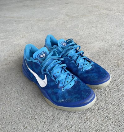 Rare Kobe 8 Blue Glow