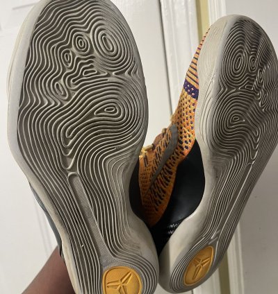 Rare Kobe Elite 9 Showtime