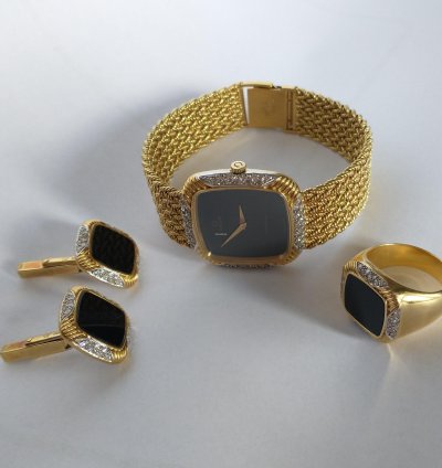 Omega Gold Set With Cufflinks And Ring Automatic Diamonds Onyx