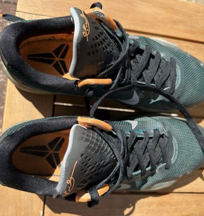 Rare Nike Kobe 10 Flight 2015 Basketball Sneakers